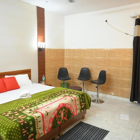 Hotel Starlight Meerut Exterior foto