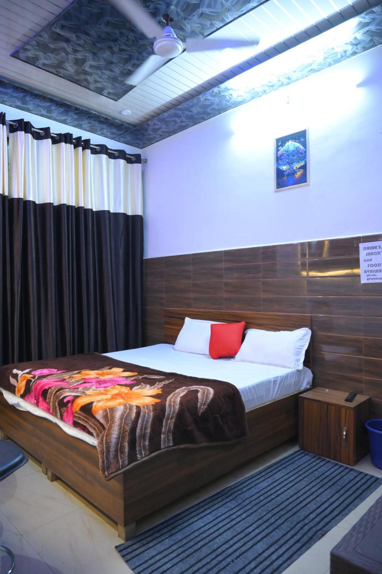 Hotel Starlight Meerut Exterior foto