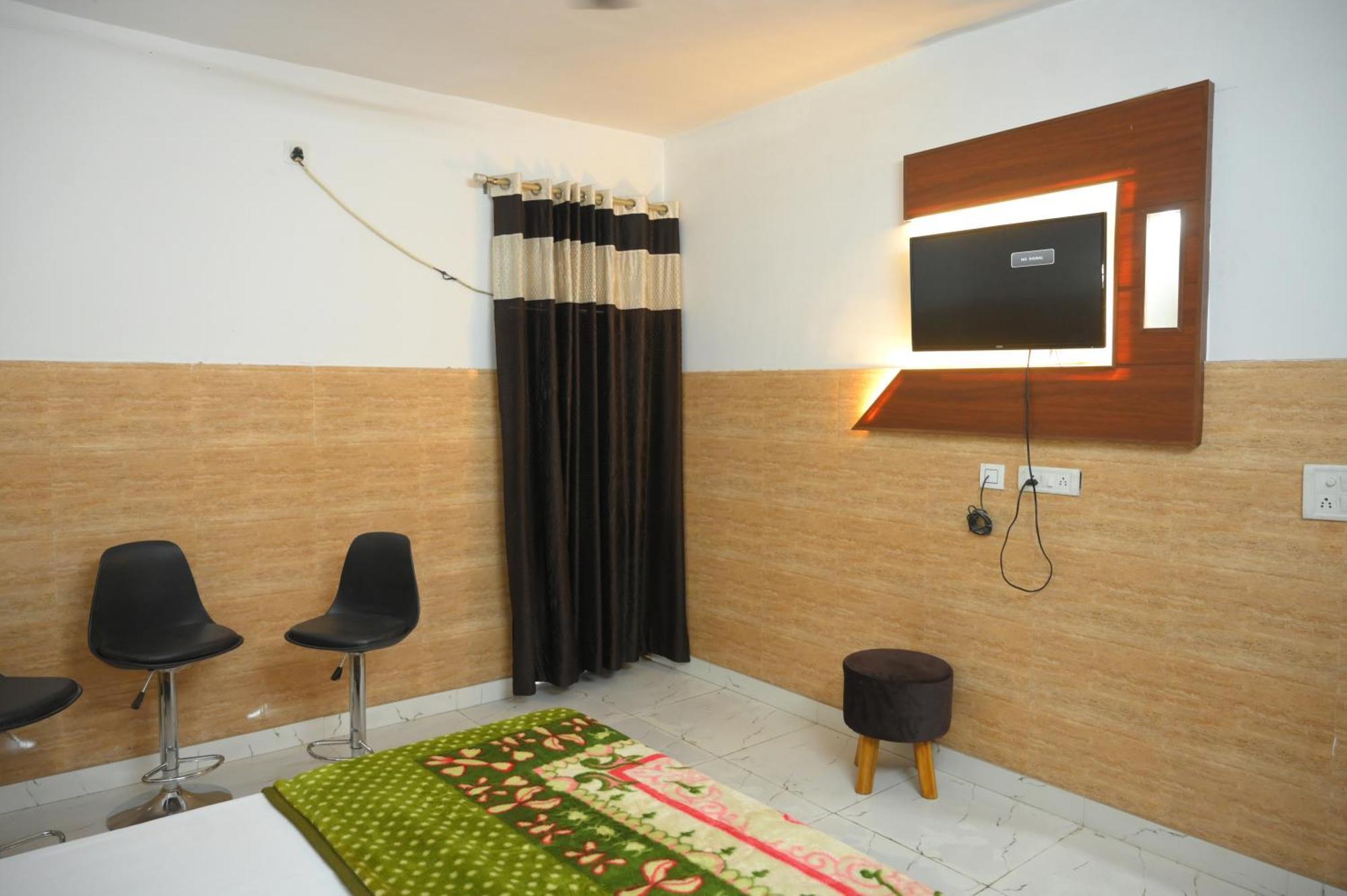 Hotel Starlight Meerut Exterior foto