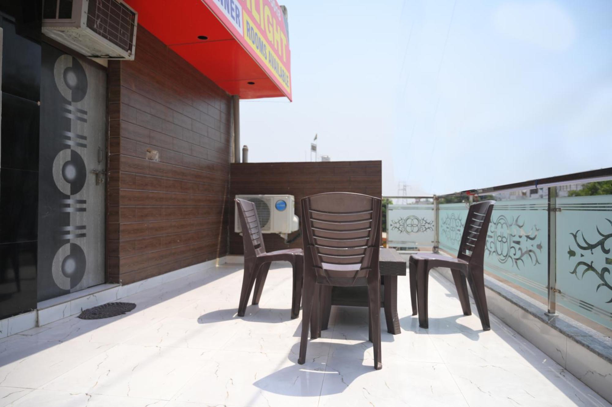 Hotel Starlight Meerut Exterior foto