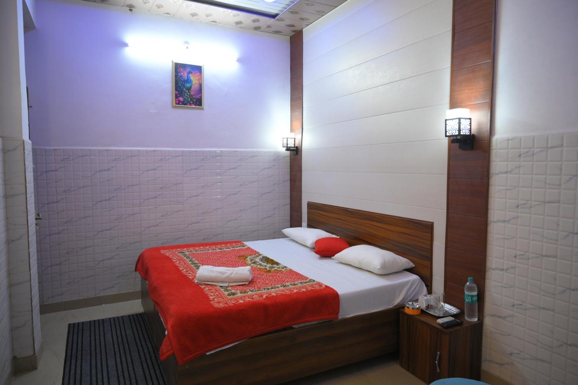 Hotel Starlight Meerut Exterior foto