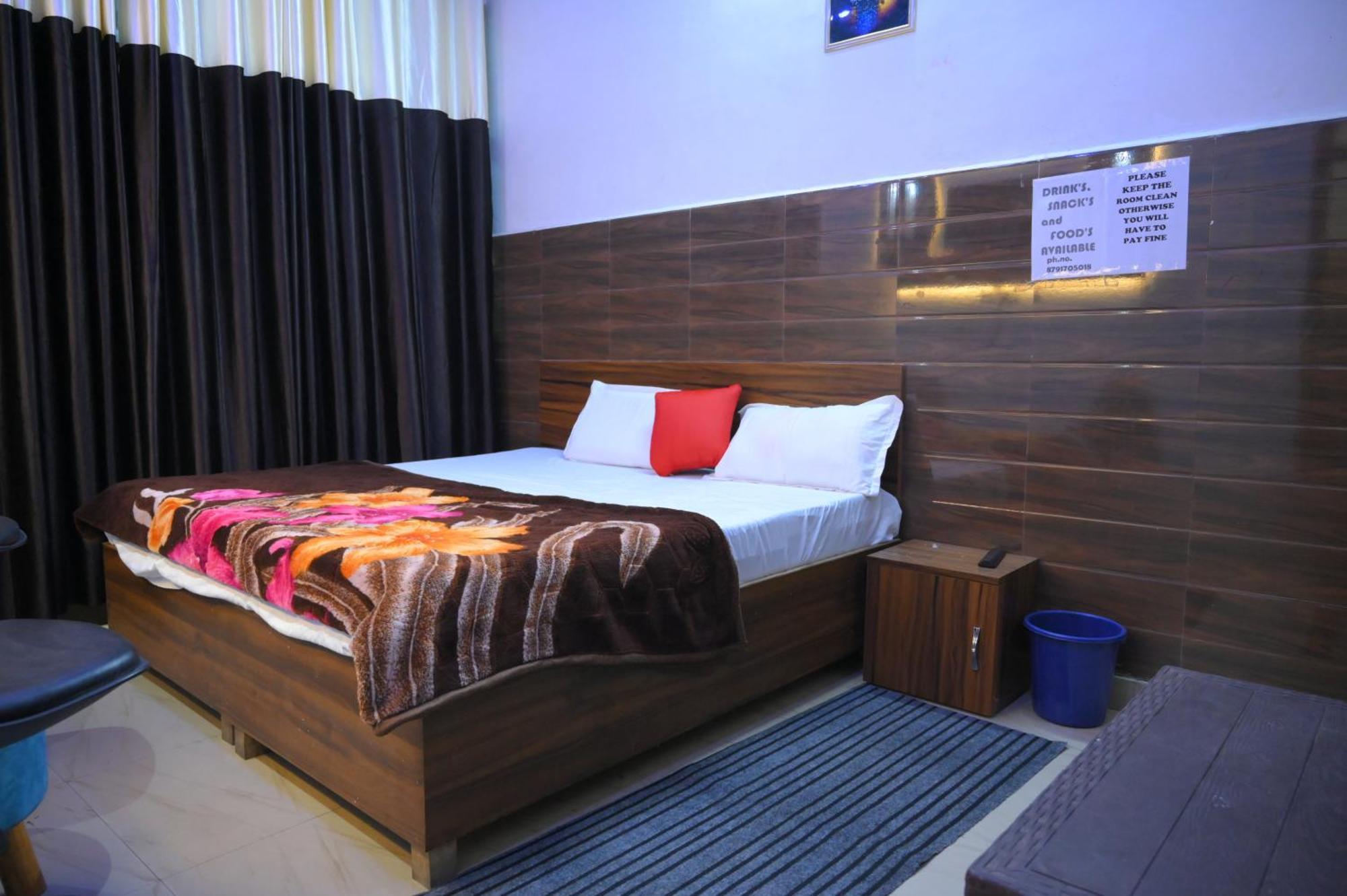 Hotel Starlight Meerut Exterior foto